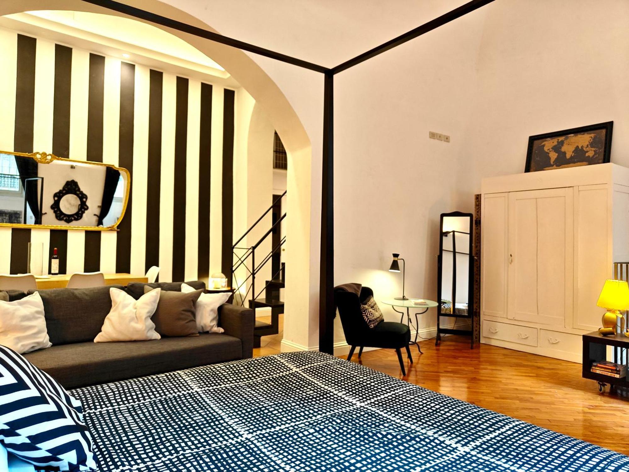Chic Mamma Luxury Loft Suite ฟลอเรนซ์ ภายนอก รูปภาพ