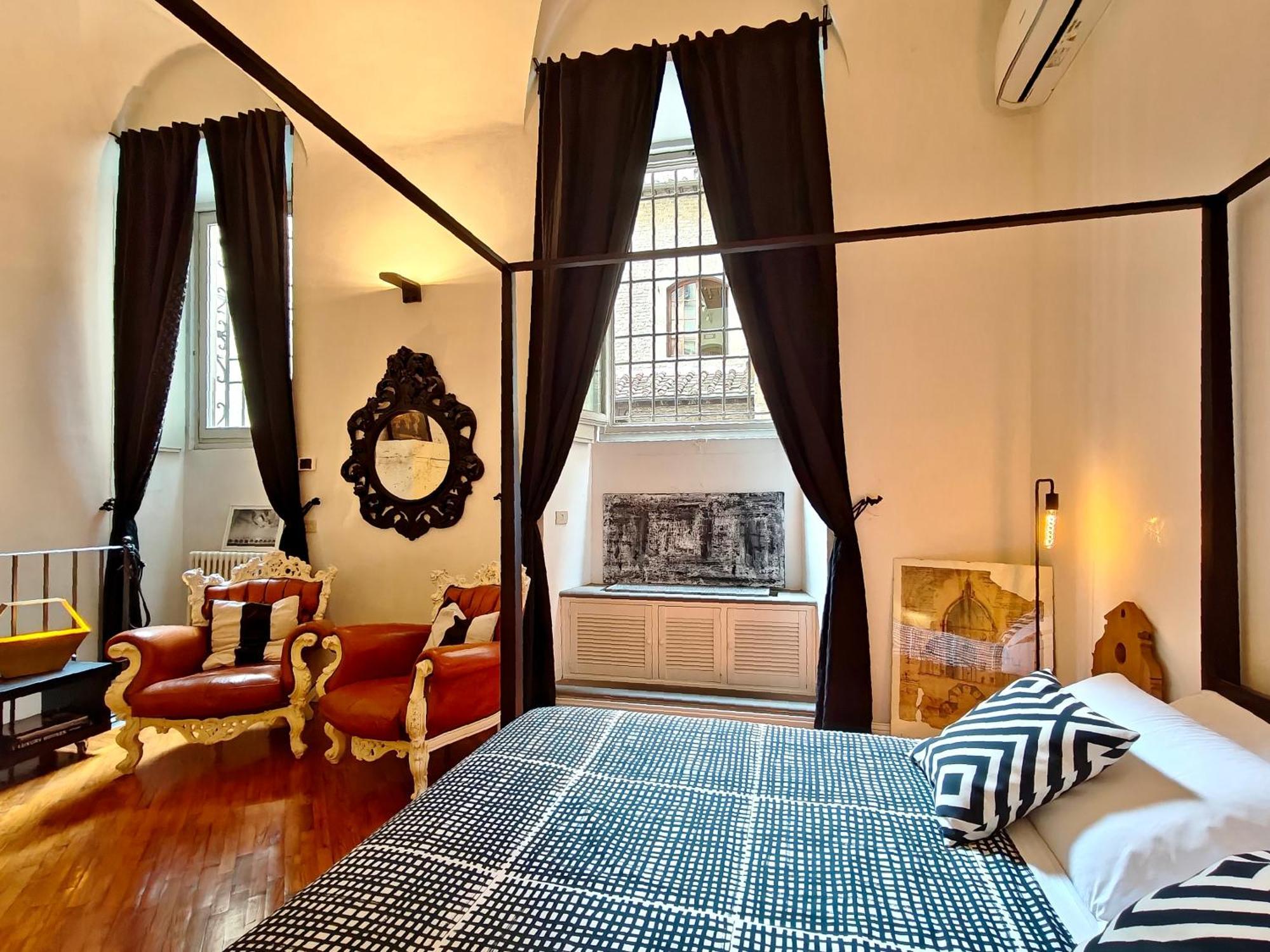 Chic Mamma Luxury Loft Suite ฟลอเรนซ์ ภายนอก รูปภาพ